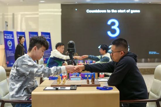 亚洲欧美v国产一区二区
